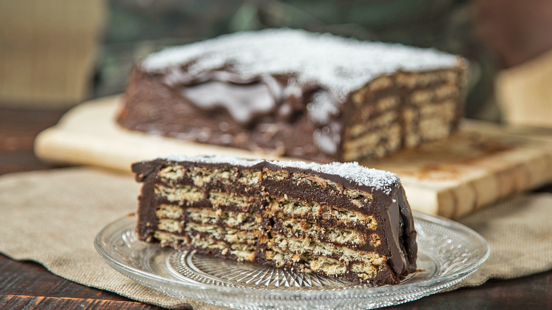 Fotografía de Pastel de Chocolate y Galletitas tipo Crackers (Torta Fría)